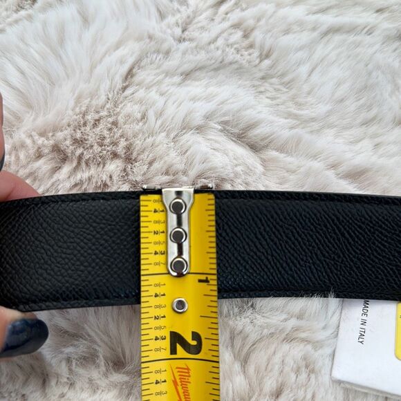 Salvatore Ferragamo Double Adjustable Calfskin Belt Size 95 in Black/Red - Picture 10 of 12